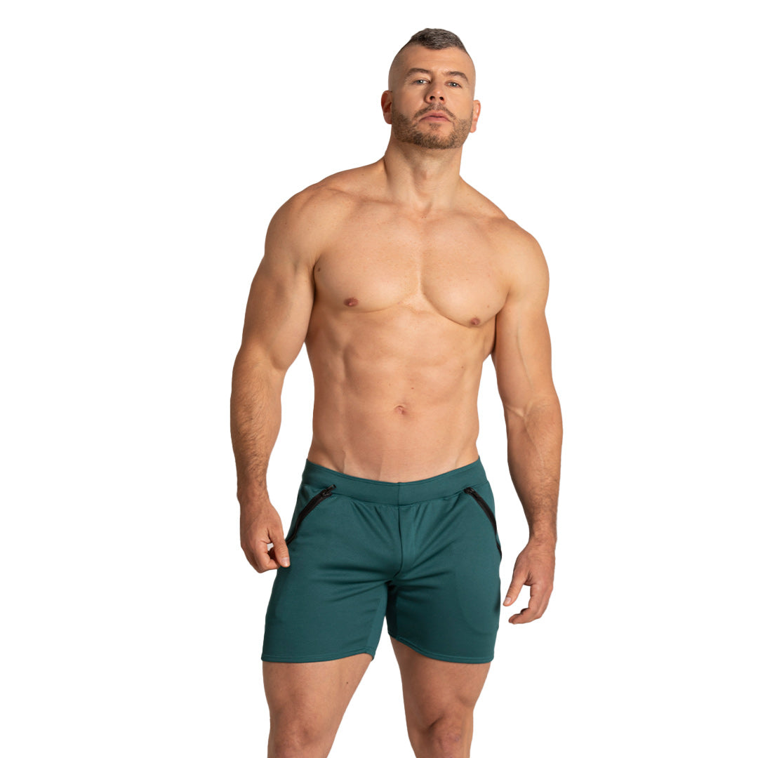 TRAINING GREEN SHORT